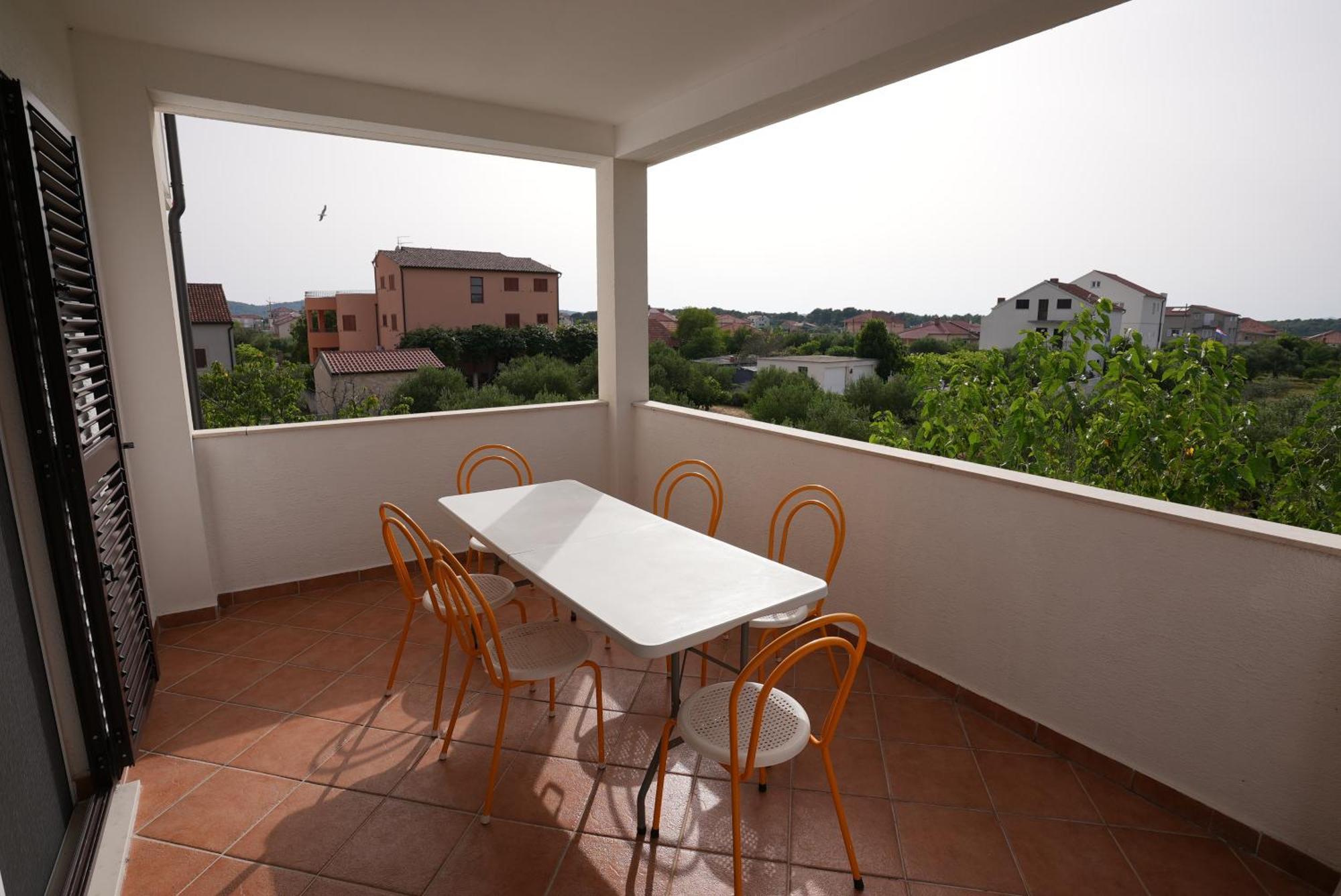 Apartments Perina Шибеник Экстерьер фото