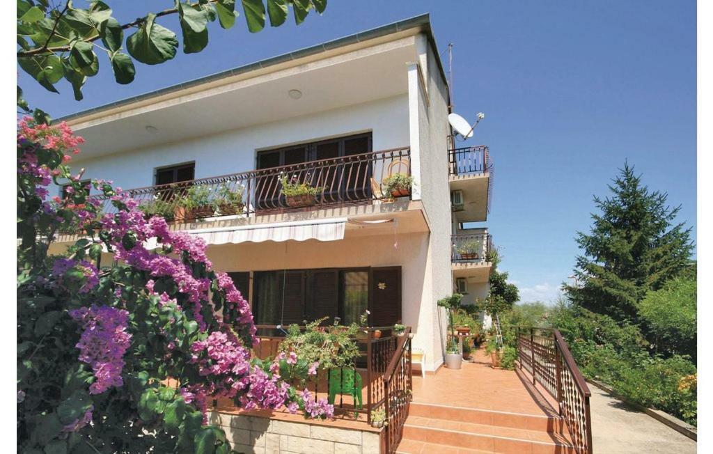 Apartments Perina Шибеник Экстерьер фото